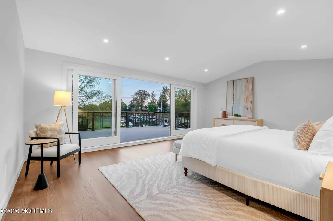 Photo of 181 Rumson Road