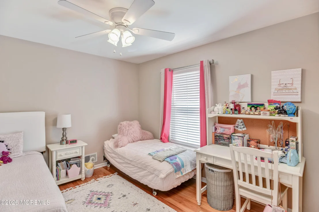 Photo of 4 Scarlet Lane
