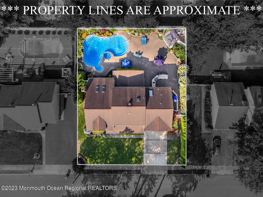 Photo of 74 Oak Knoll Drive