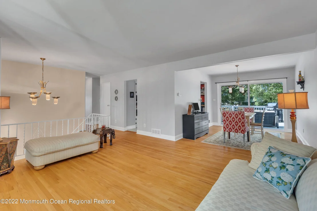 Photo of 19 Warren Drive