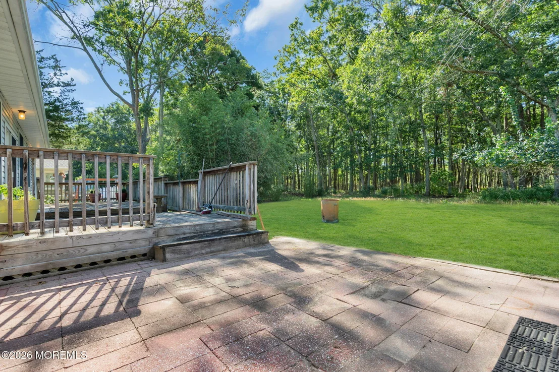 Photo of 141 Sunset Drive