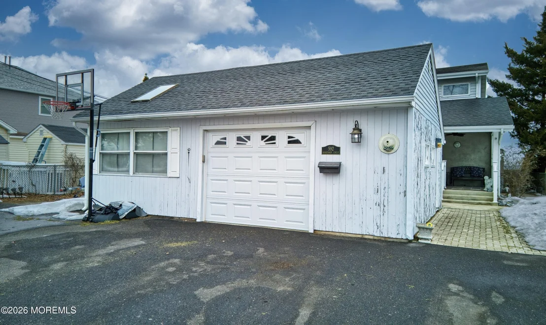 Photo of 592 Kingfisher Circle