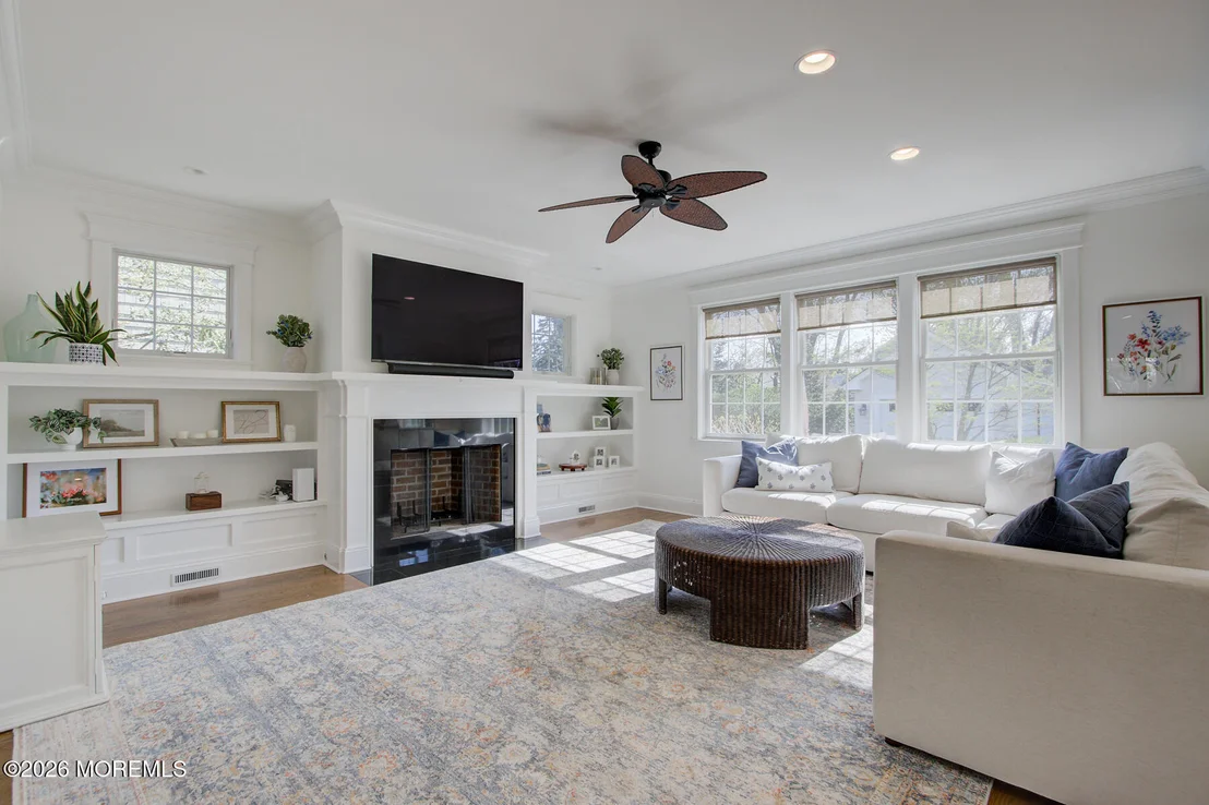 Photo of 42 Forrest Avenue