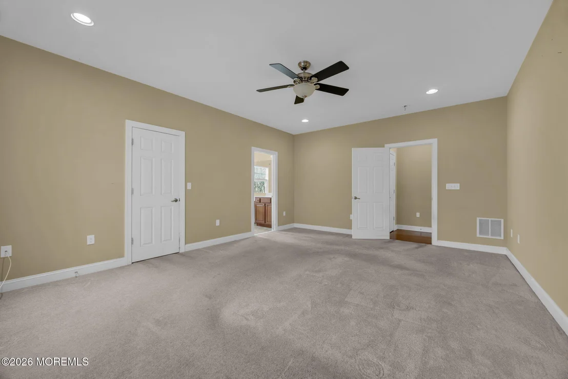 Photo of 37 Kingston Drive