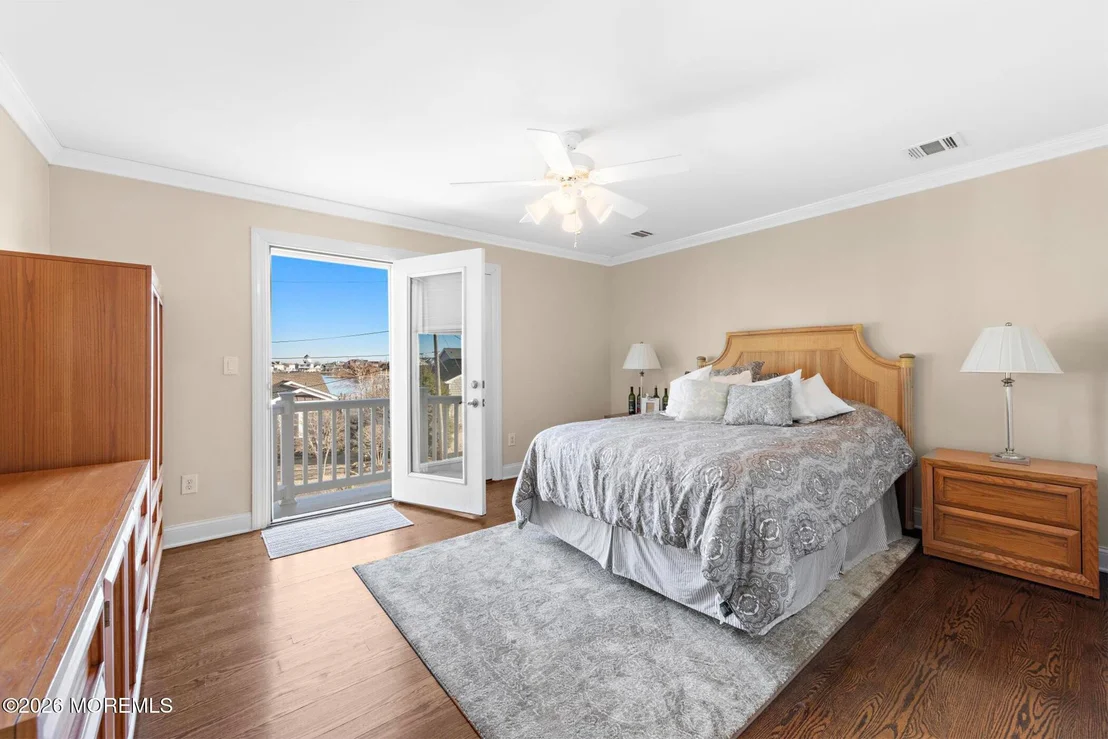 Photo of 305 Sloop Lane