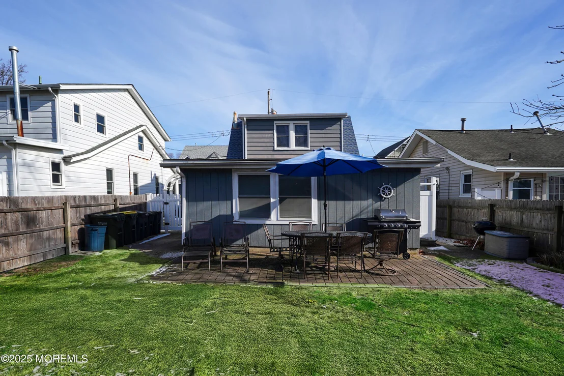 Photo of 1809 Pine Terrace