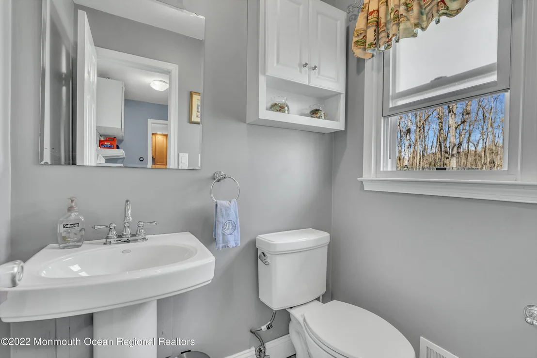Photo of 7 Algonquin Drive