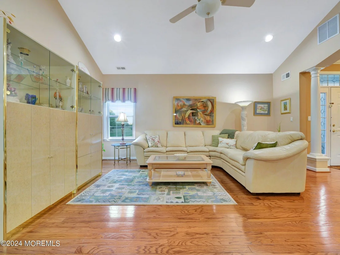 Photo of 13 Gabriella Circle