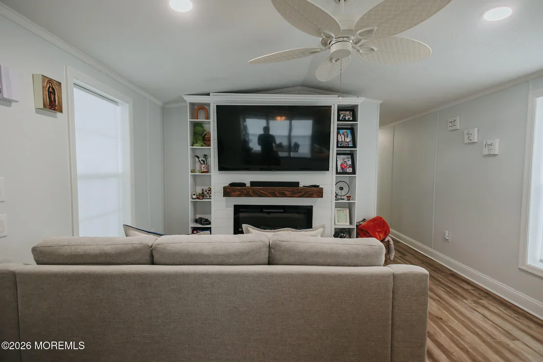 Photo of 14 Locust Grove