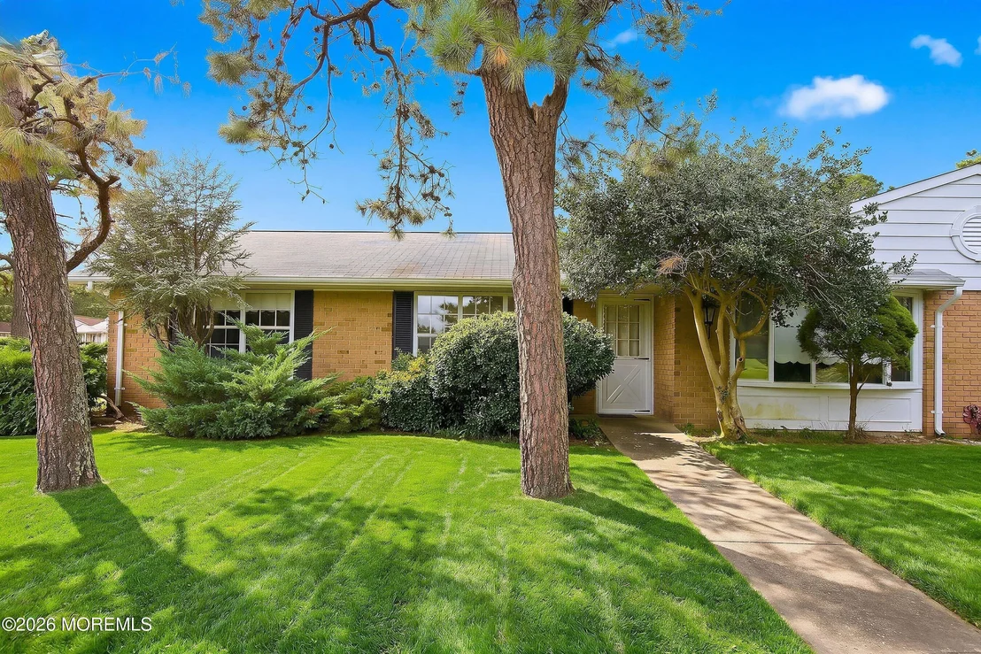 Photo of 33A Gramercy Lane