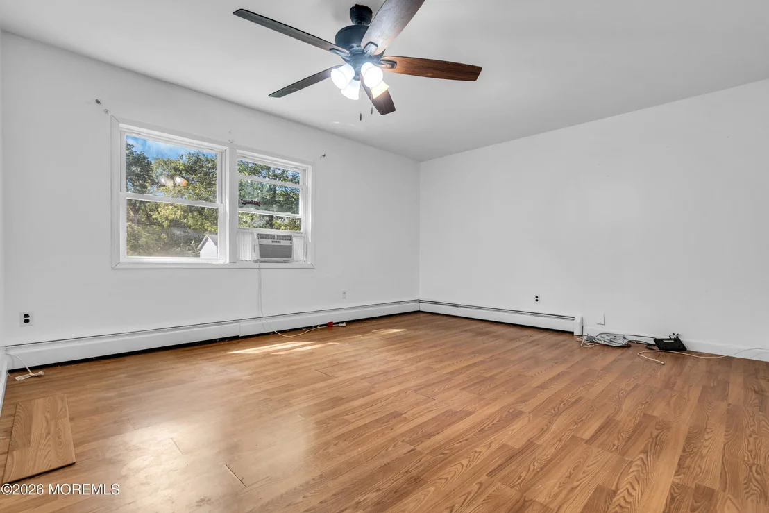 Photo of 381 Glenn Road