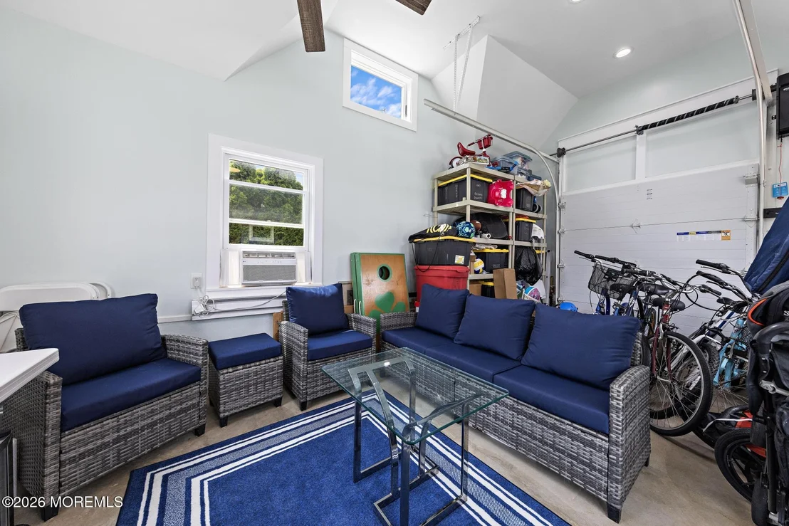 Photo of 112 Euclid Avenue