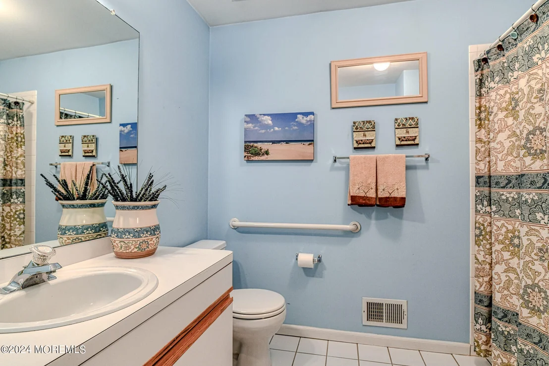 Photo of 27 Coastal Drive