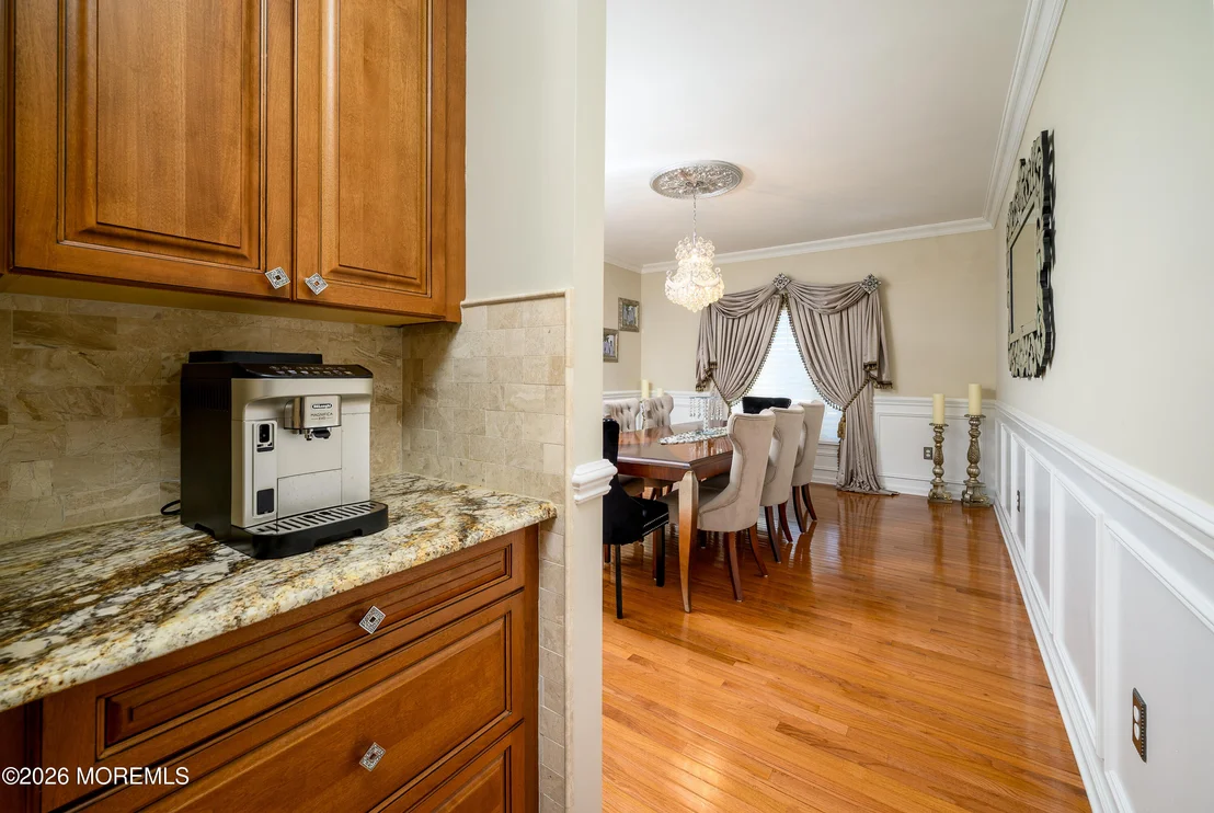 Photo of 4 Whispering Grove Boulevard