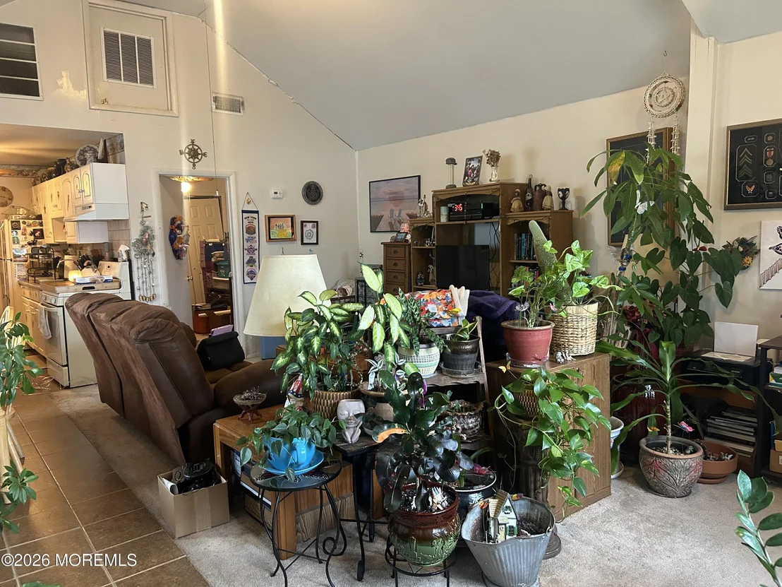 Photo of 128 Chamone Avenue