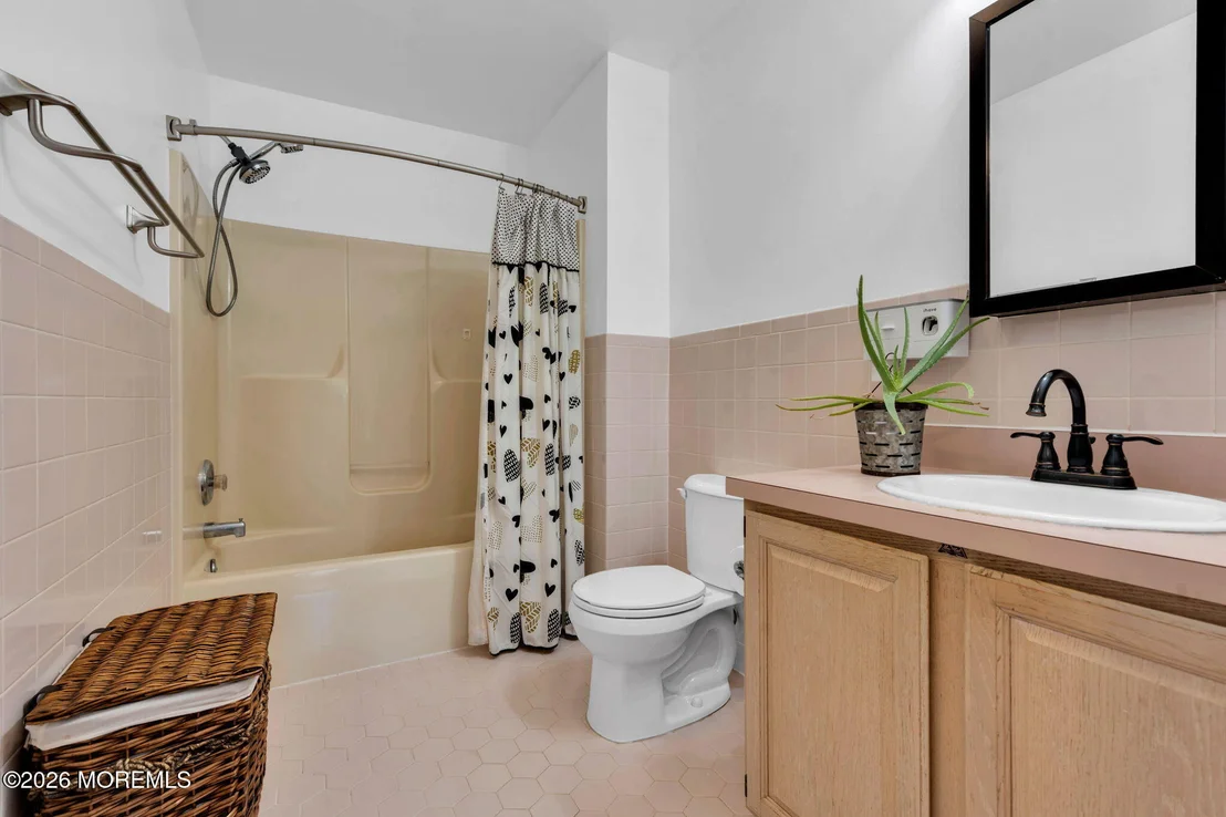 Photo of 162 Millstone Road