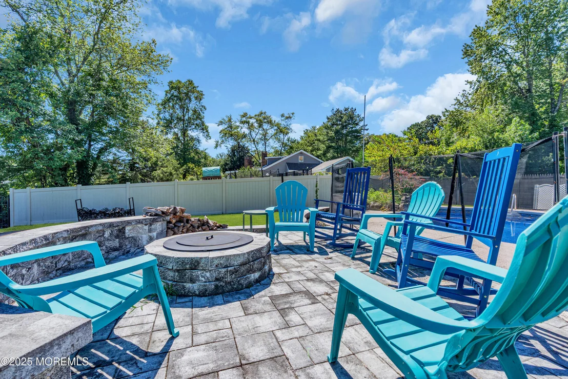 Photo of 16 Bock Boulevard