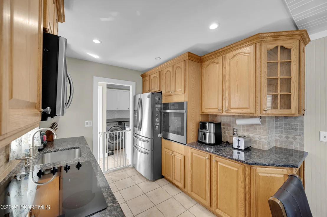 Photo of 609 Adamston Road