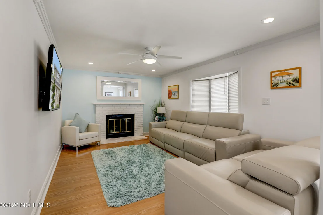 Photo of 25 Garden Way