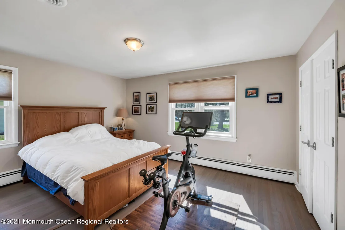 Photo of 407 Rumson Road