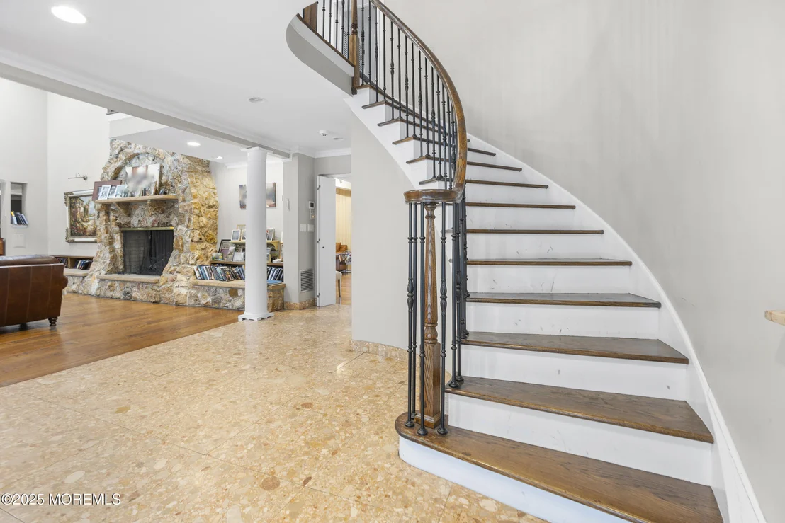 Photo of 780 Green Valley Road