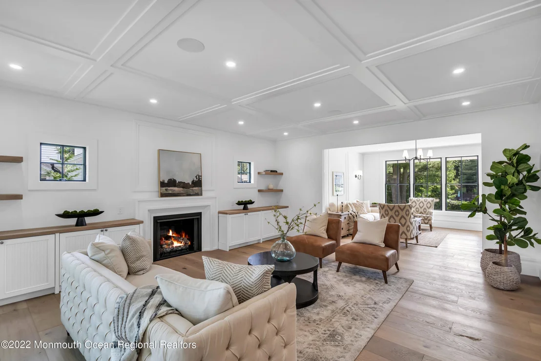 Photo of 376 Orenda Circle