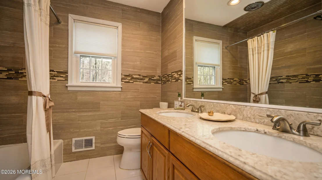 Photo of 11 Mohican Drive