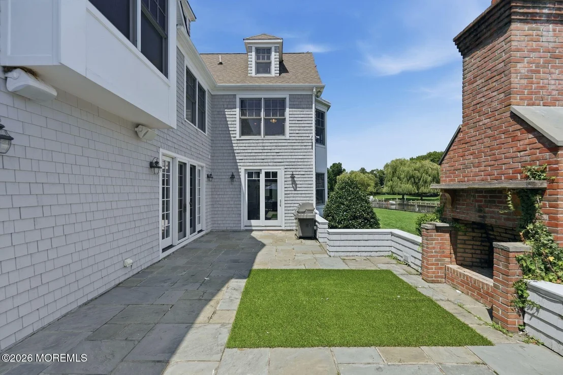 Photo of 13 Rivers Edge Drive