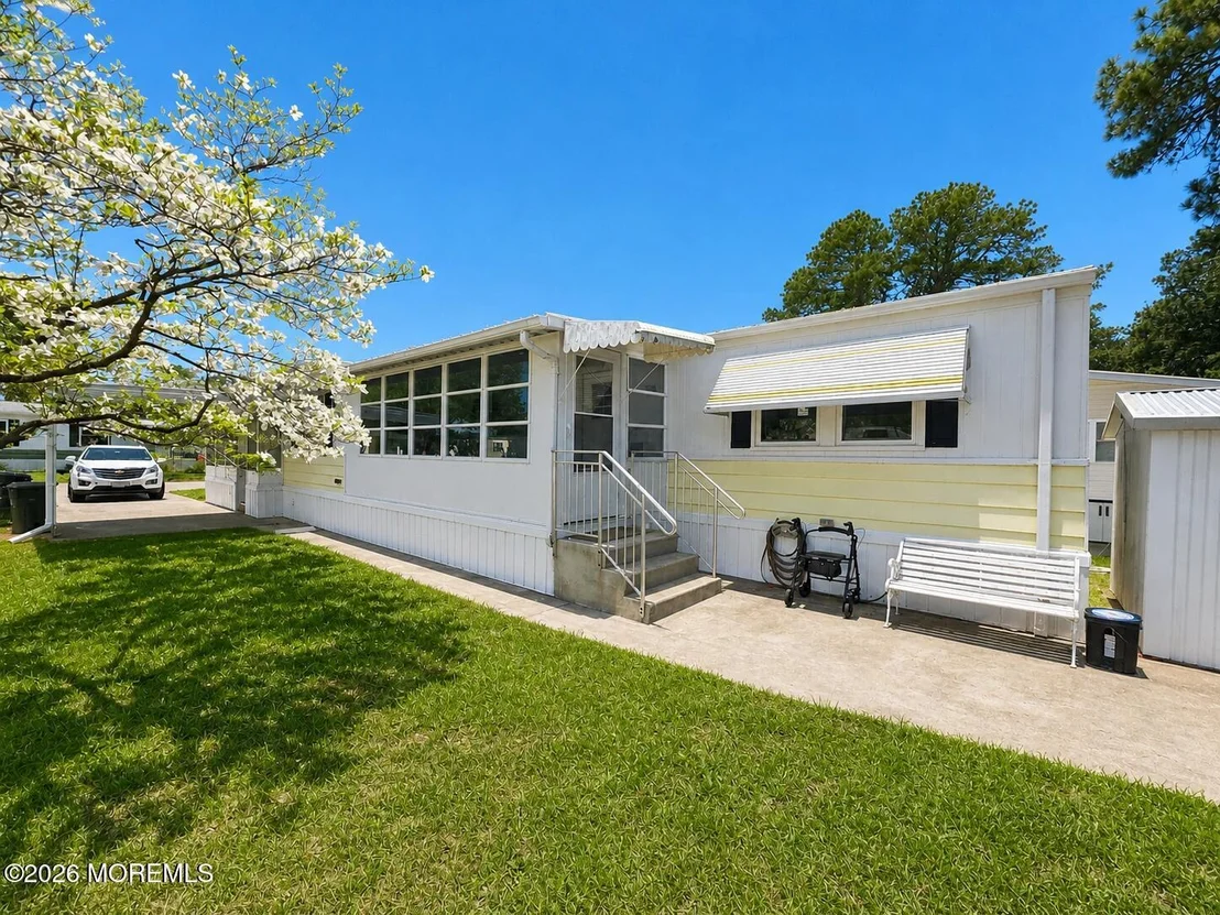 Photo of 44 Martin Drive