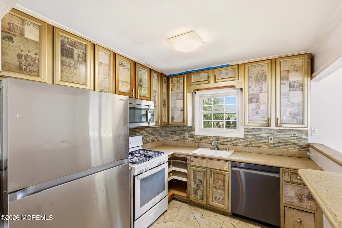 Photo of 5 Dogwood Drive