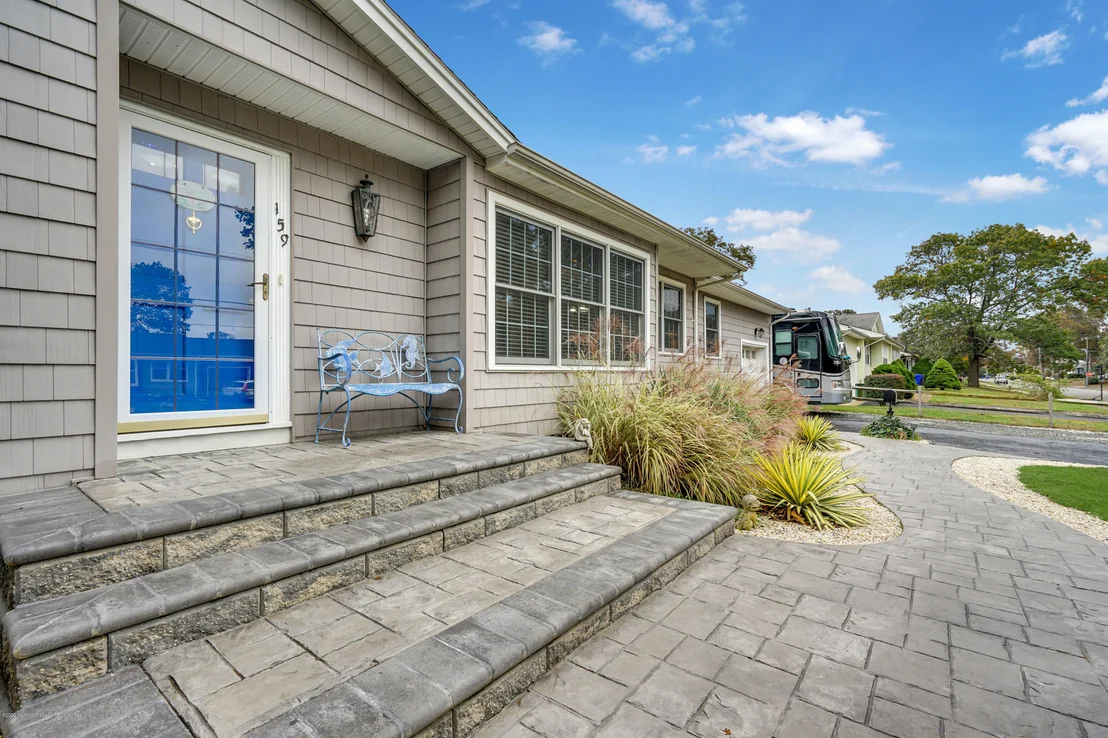 Photo of 159 Natick Trail