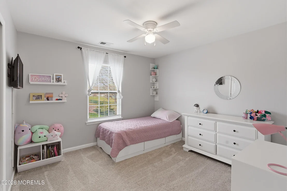 Photo of 44 Bridle Path
