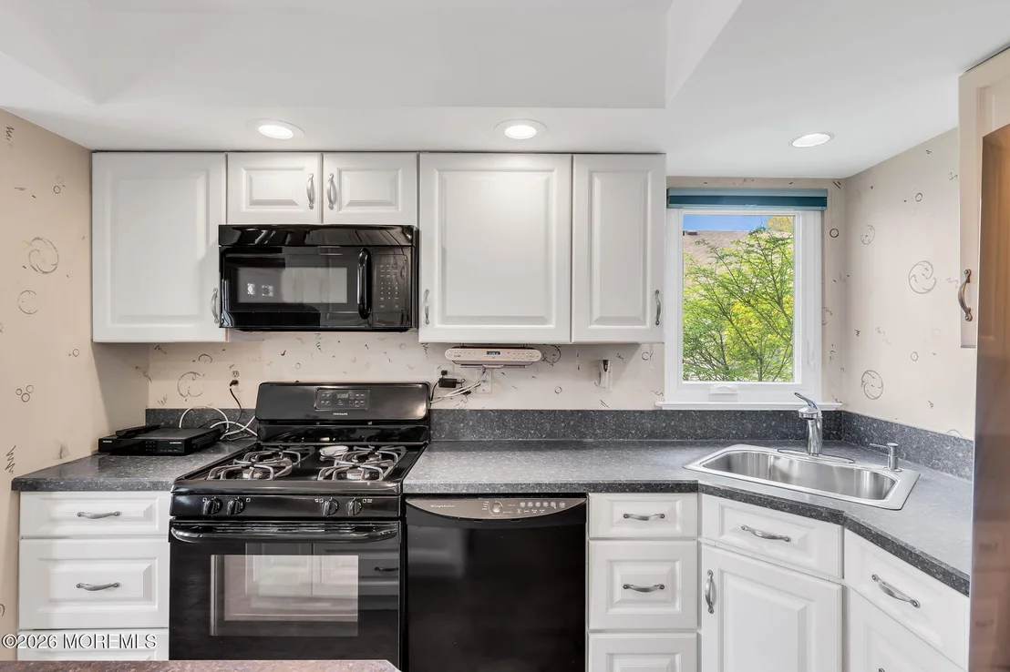 Photo of 34 Peasley Drive