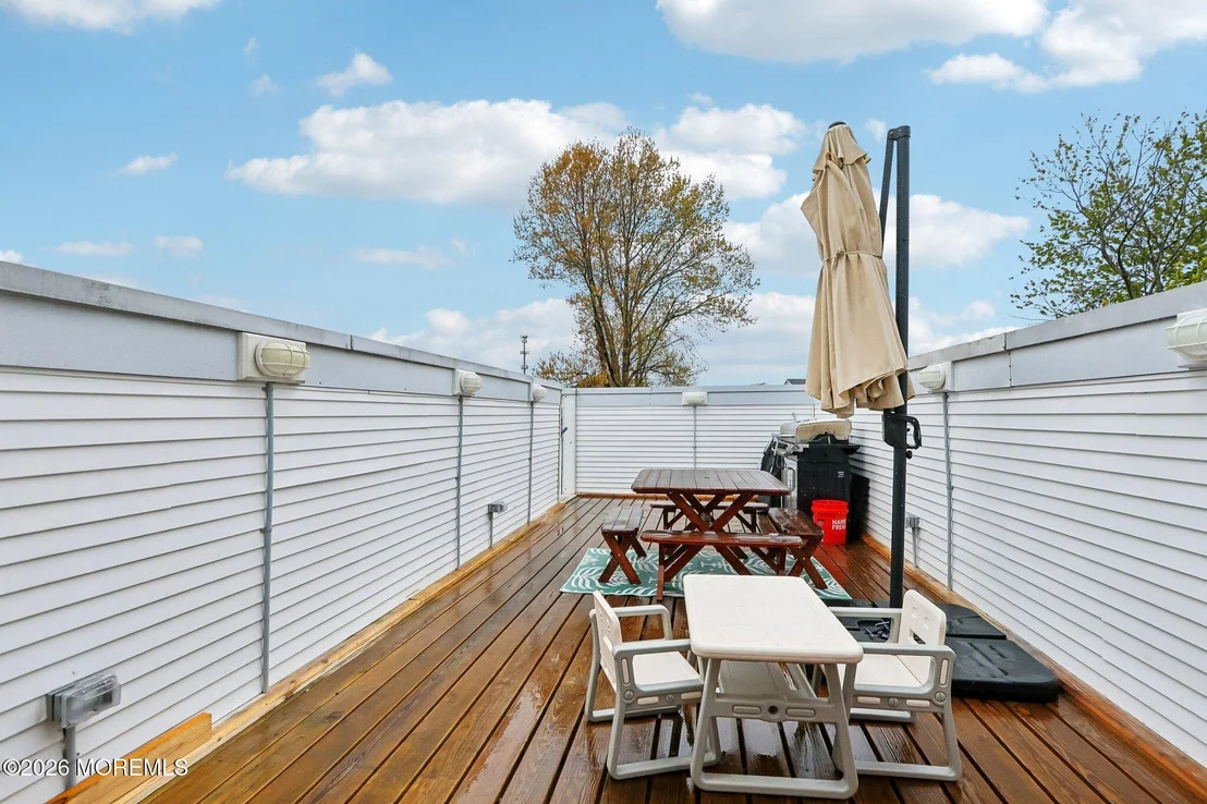 Photo of 3138 Oceanic Drive