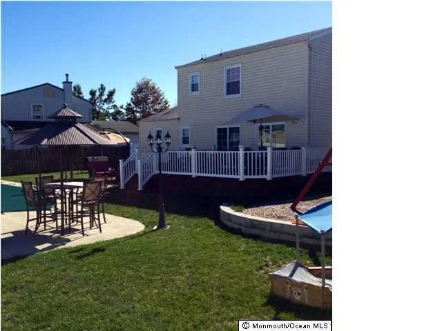 Photo of 838 Columbus Drive