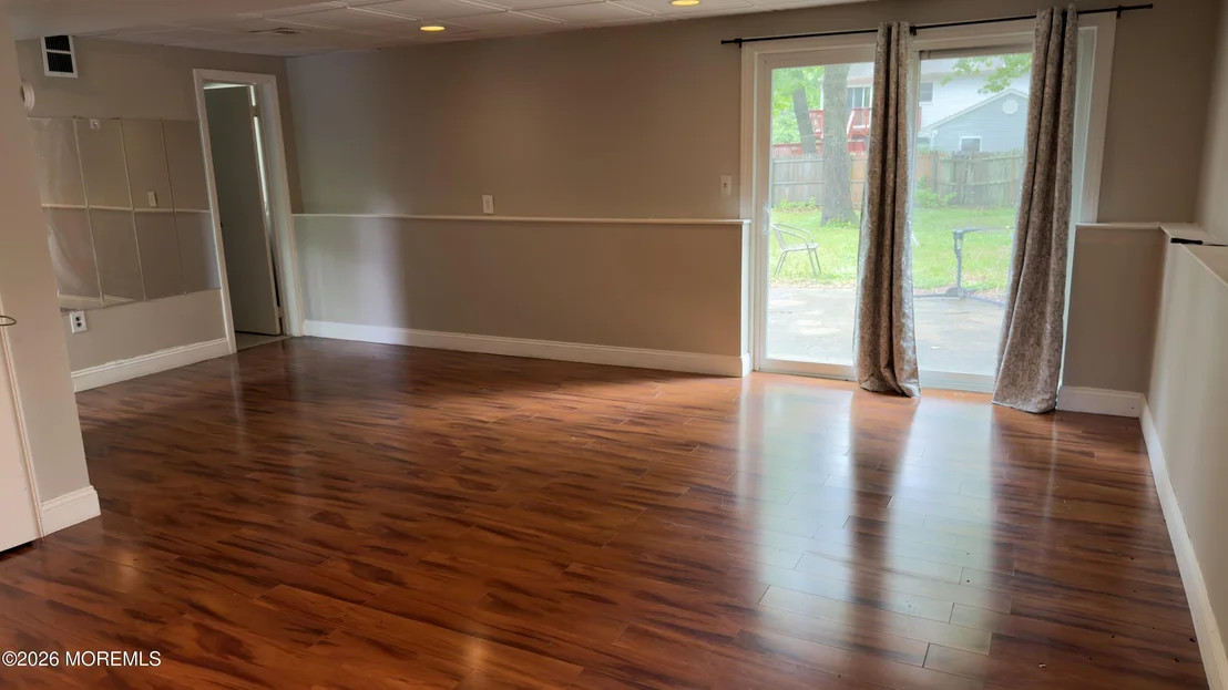 Photo of 11 Maple Street