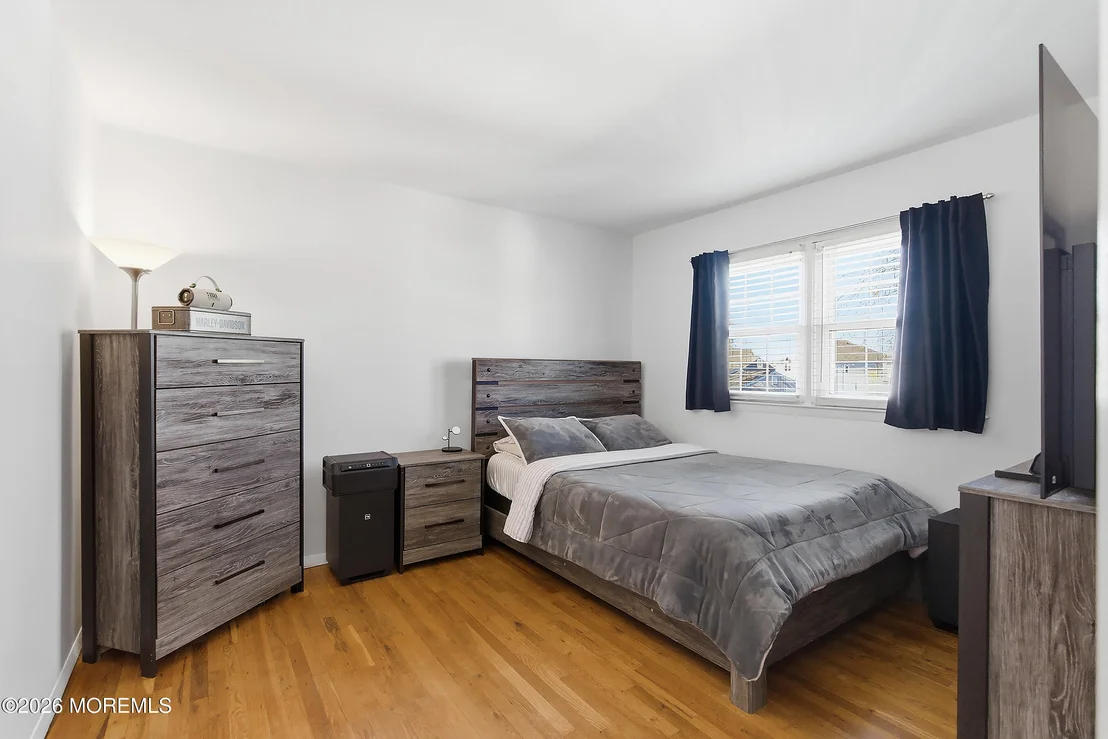 Photo of 3148 Oceanic Drive