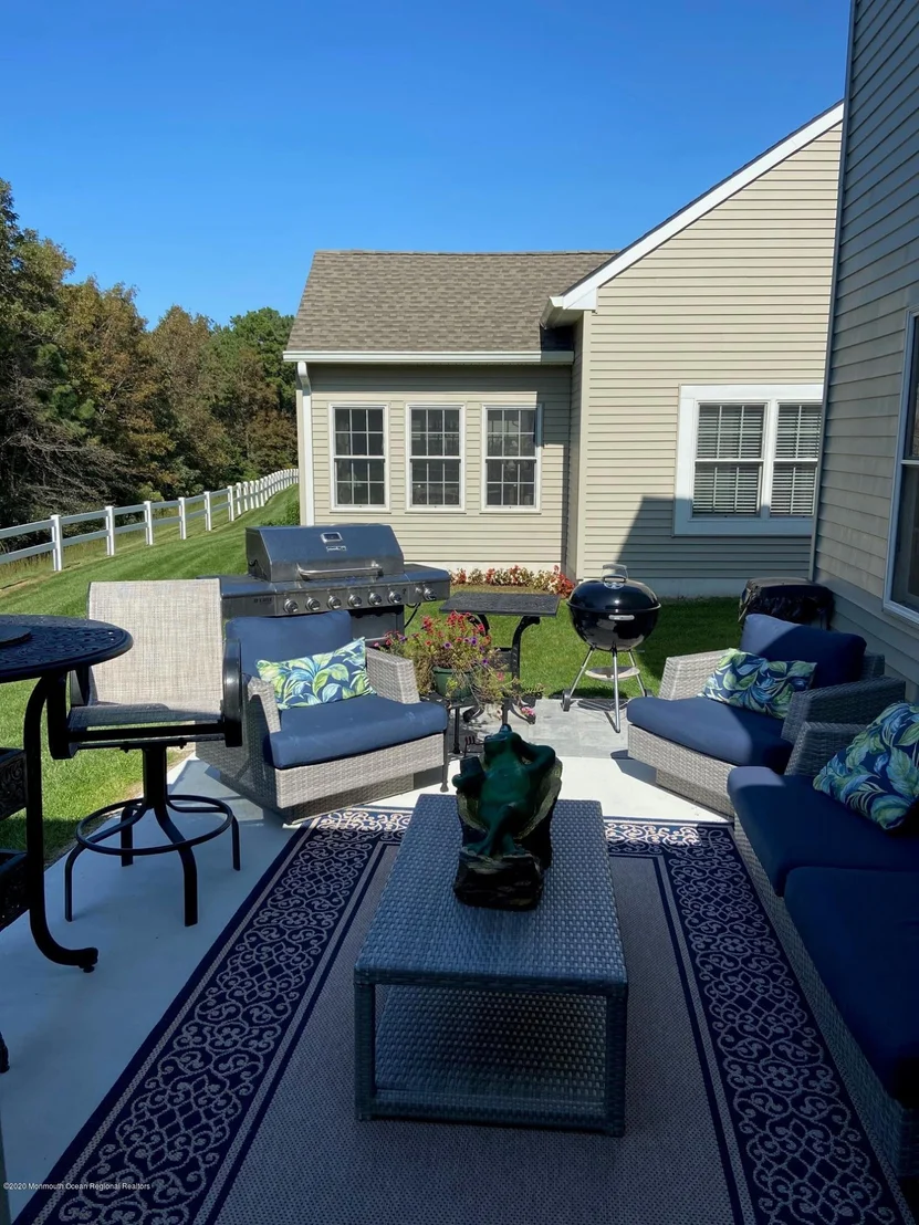 Photo of 98 Spring Lake Boulevard
