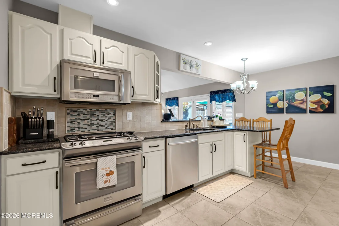 Photo of 8 Eagle Drive