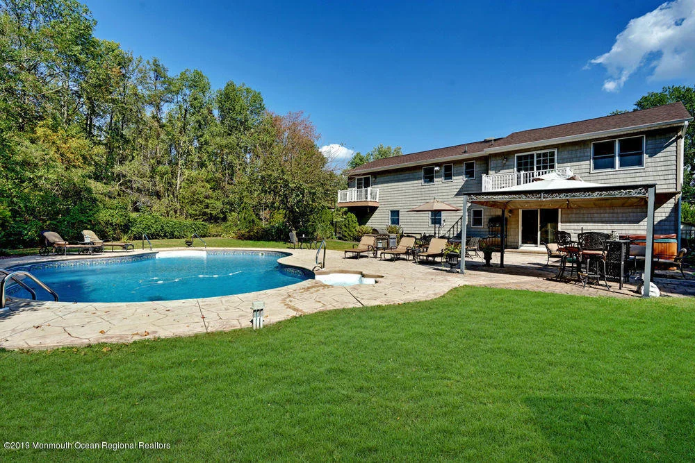 Photo of 1409 Roller Road