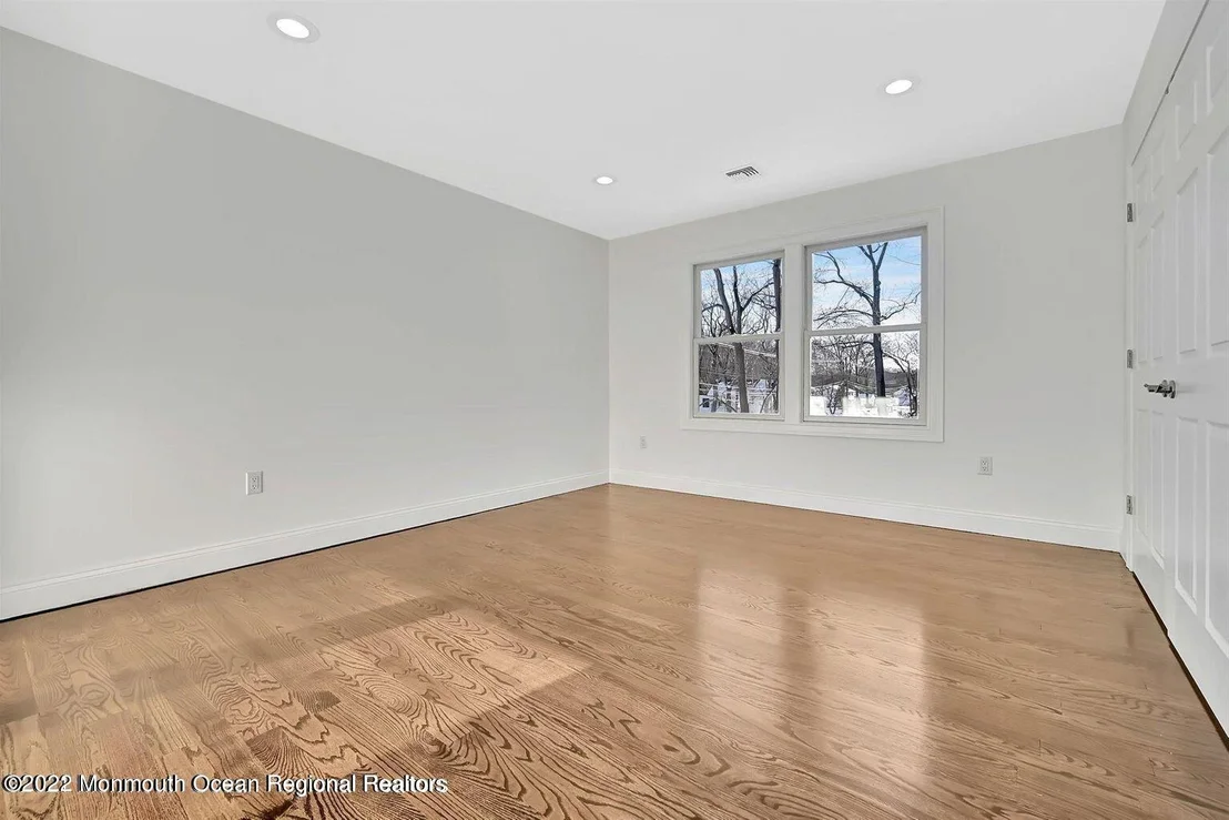 Photo of 23 Willow Avenue