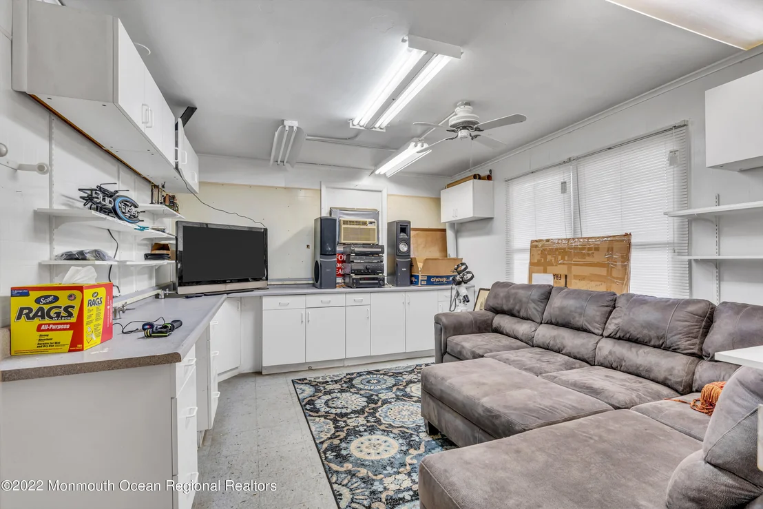 Photo of 68 Maple Avenue
