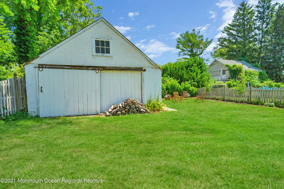 Photo of 32 Marcellus Avenue
