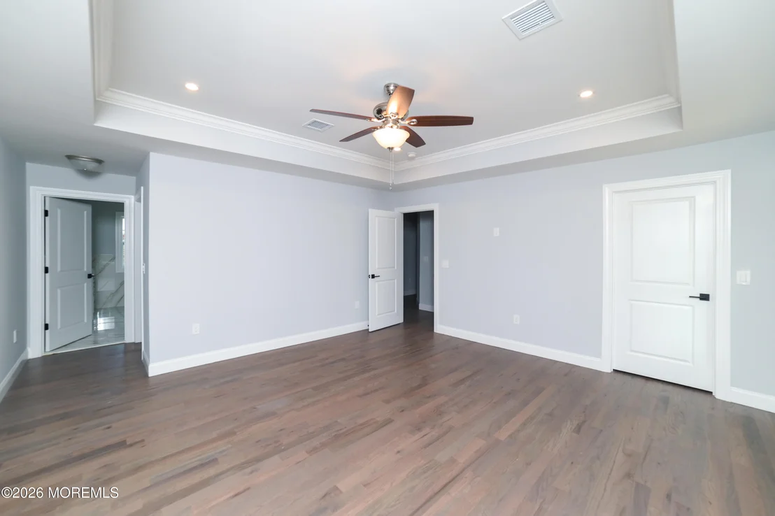 Photo of 128 Center Avenue