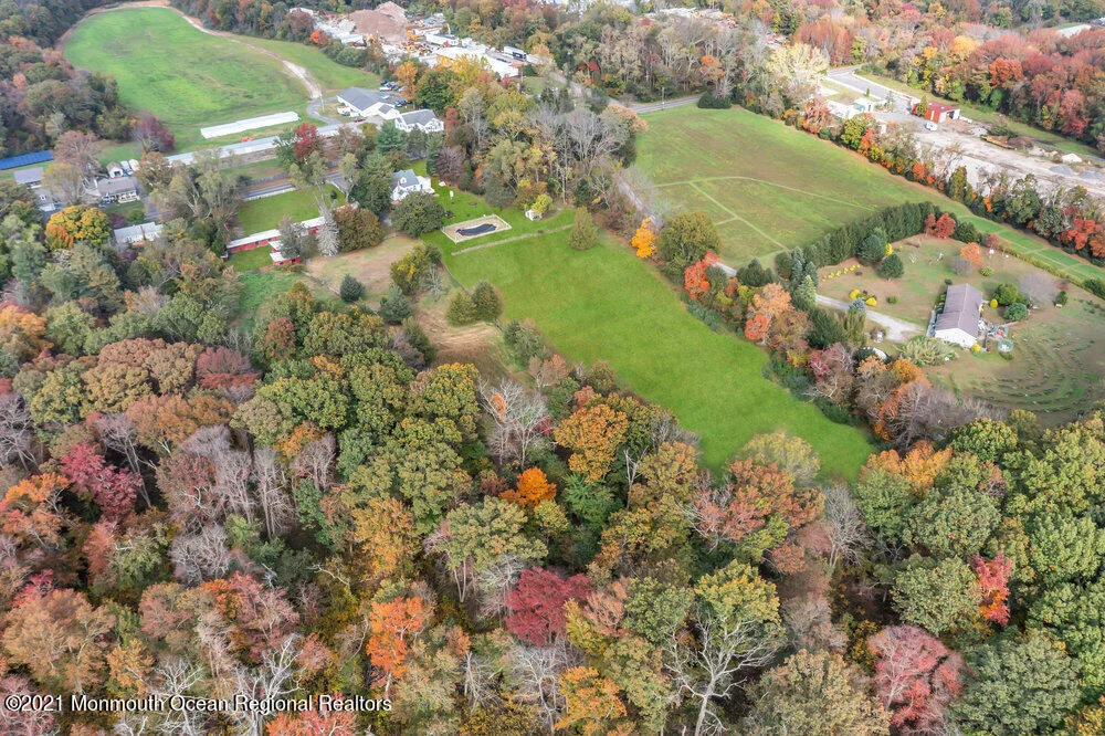 Photo of 195 Bennett Road