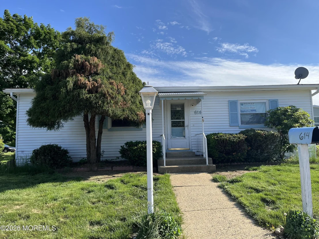 Photo of 614 Jerome Place