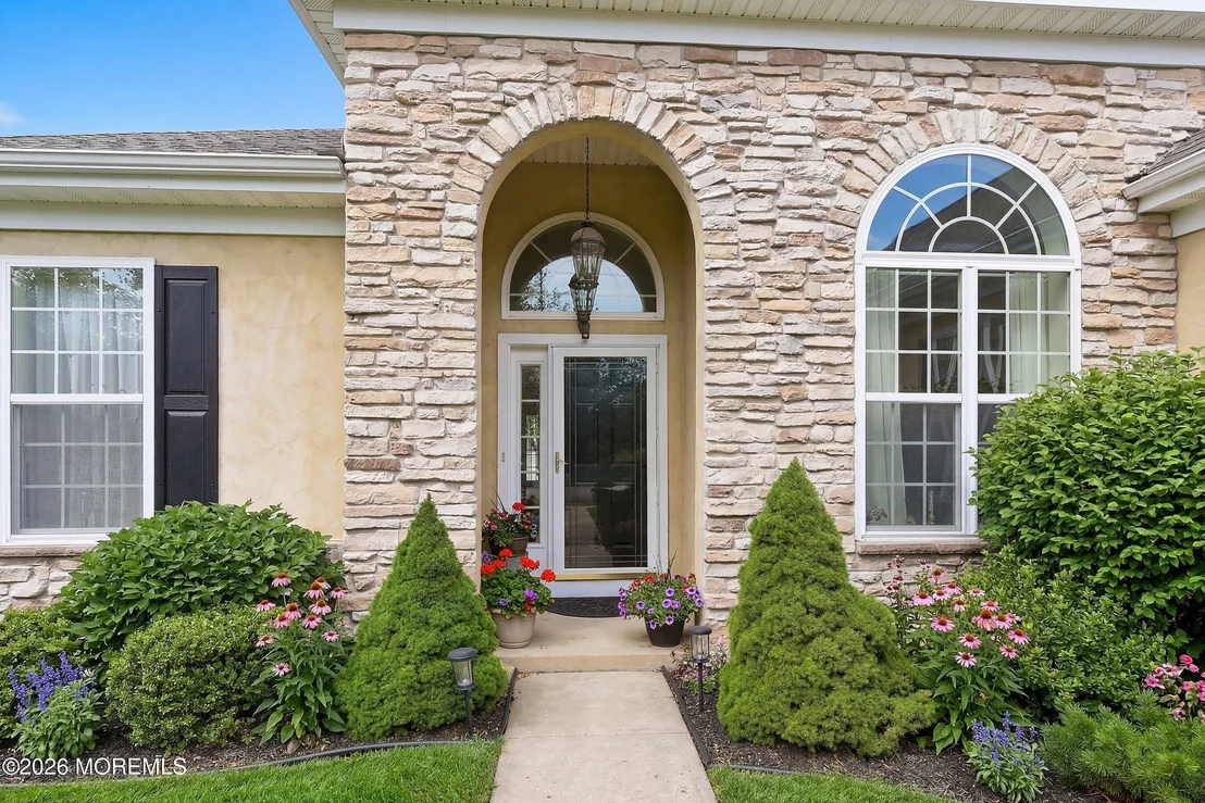 Photo of 65 Mission Way