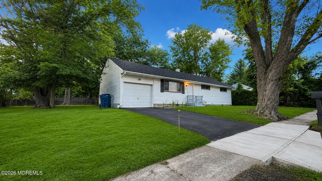 Photo of 3 Spray Boulevard