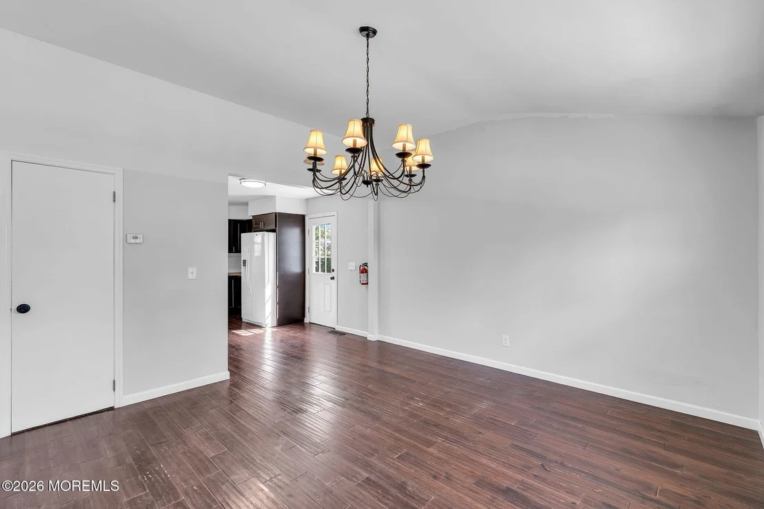 Photo of 995 Hunt Drive