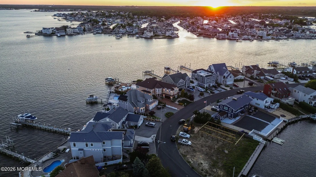 Photo of 531 Bayview Drive